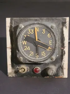 BENDIX Aviation MAGNESYN INDICATOR P/N 10061-1Y-B1 REMOTE INDICATING COMPASS